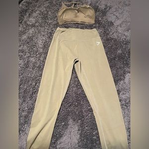 Gymshark Sports Bra and Dreamy Compression Leggings Set